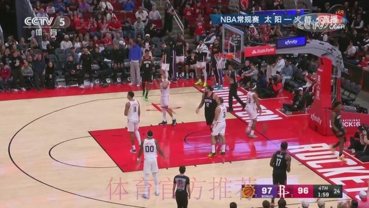 阿门正面大踏步突进 滑翔飞身挑篮2+1