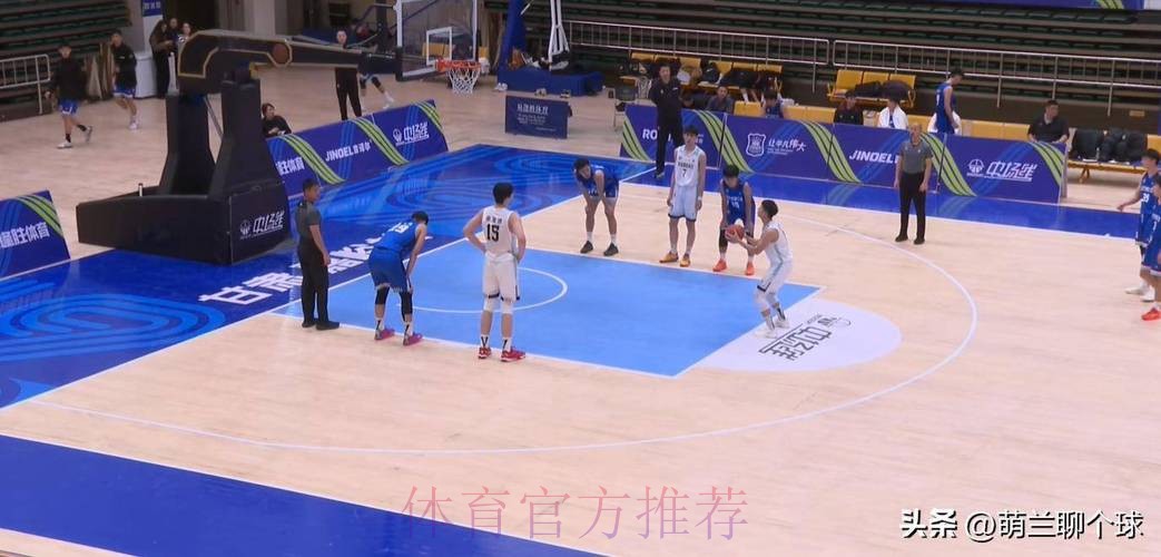 沈阳日报：辽宁全队三分球24中3的低迷表现成为惨败关键